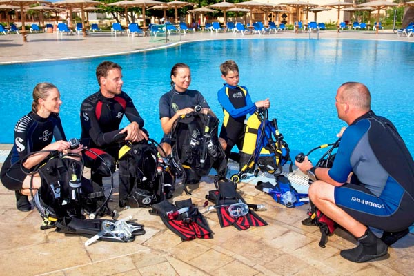 Master Diving Courses